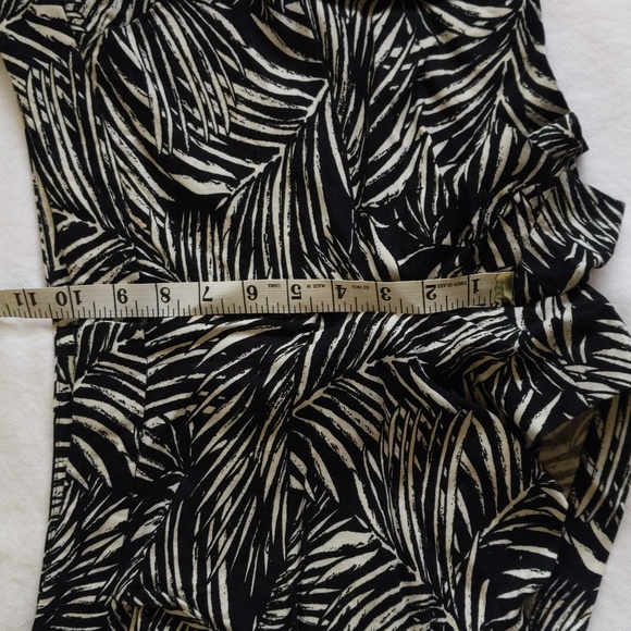 audrey & celine linen rayon blend palm print shorts size 6 - Picture 7 of 10